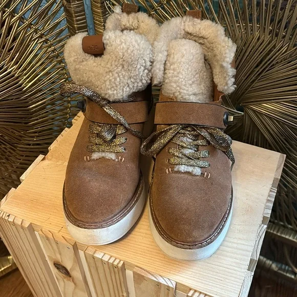 Coach Shearling Platform Boots with Turn-lock Closure, Charms, and Tan Suede - Picture 1 of 5